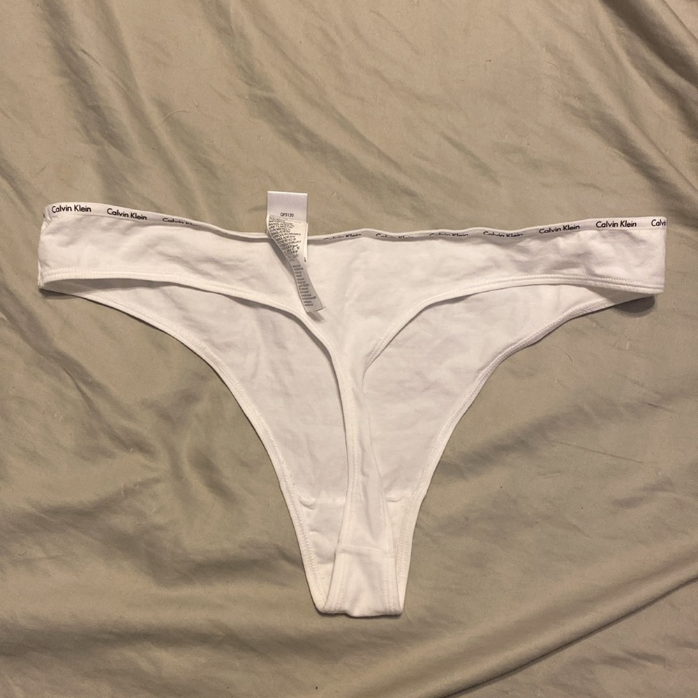NWT: Calvin Klein women’s panties! - Picture 4 of 4